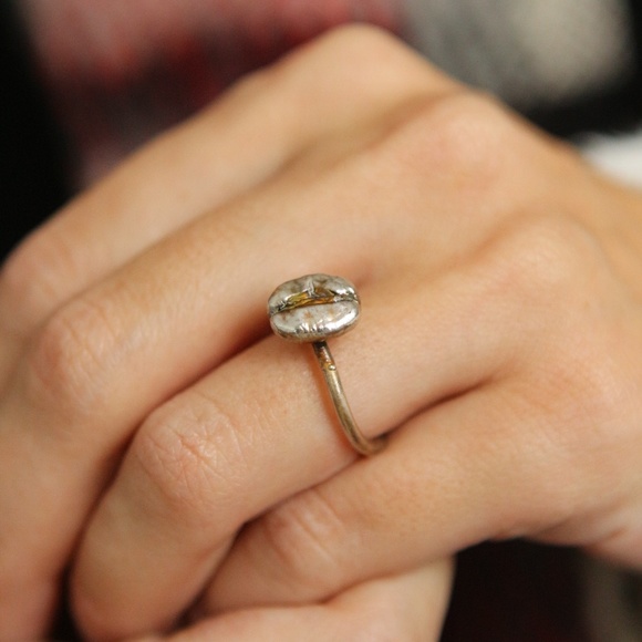 Flora Jewelry - Ring in silver,Coffee